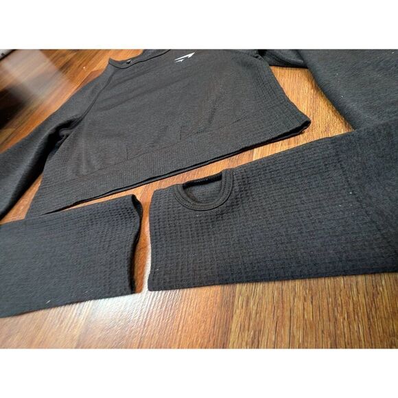 Gym Shark crop long sleeved sports bra top size small - Picture 4 of 4